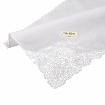 D611: 12 gabalas balta priemoka medvilnės nėriniai nosinės tuščią nėrimo hankies moterims/ladies vestuvių nosinė