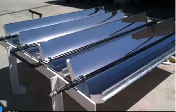 Saulės vandens šildytuvas parabolinių lovio