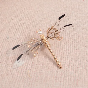 Skaidrus nuotakos staigius vestuvių plaukų smeigtukai aukso merginos nuotaka dragonfly plaukų clips pearl šukuosena drugelis plaukų aksesuarai
