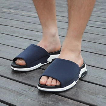 Vyrai slipperes paplūdimio bateliai atidaryti tne medžiaga spausdinti patogus mados tendencijų vyrai sandalai fifo slipperes vyrų vasaros sandalai