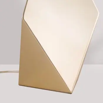 Šiuolaikinės Amerikos Aukso Metalo Stalo Lempos Dizaineris Krašto Metalo Naktinės Lempos Modelis Kambarį Kambarį Vila Meno Namų dekoro