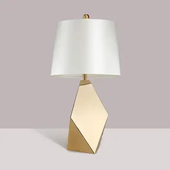 Šiuolaikinės Amerikos Aukso Metalo Stalo Lempos Dizaineris Krašto Metalo Naktinės Lempos Modelis Kambarį Kambarį Vila Meno Namų dekoro